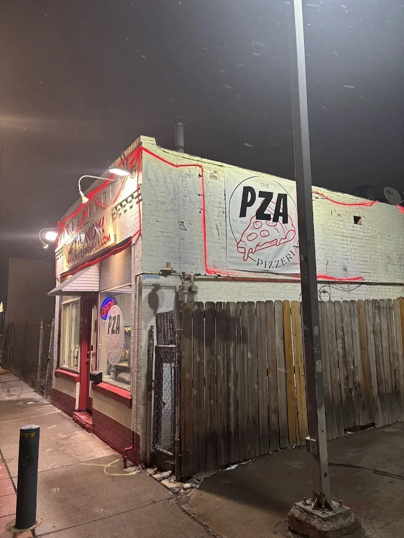 Mister O1 Extraordinary Pizza Turtle Creek