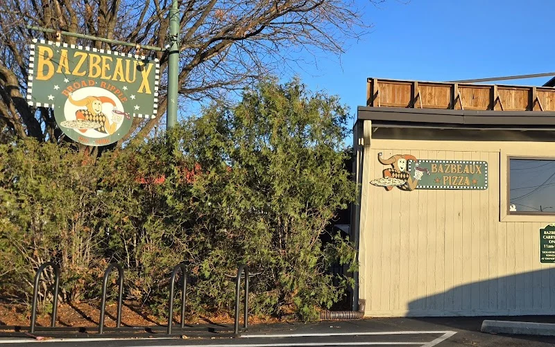 Bazbeaux Pizza